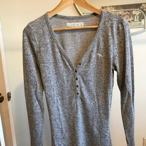 Abercrombie & Fitch Women’s Grey Henley